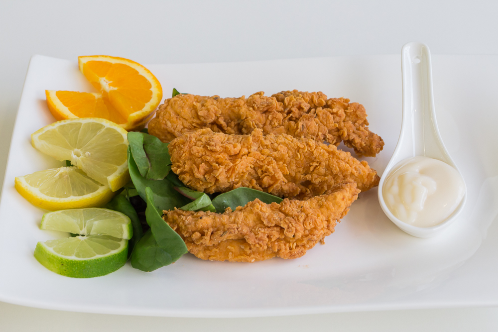 Baiada - breaded chicken with citrus  aioli